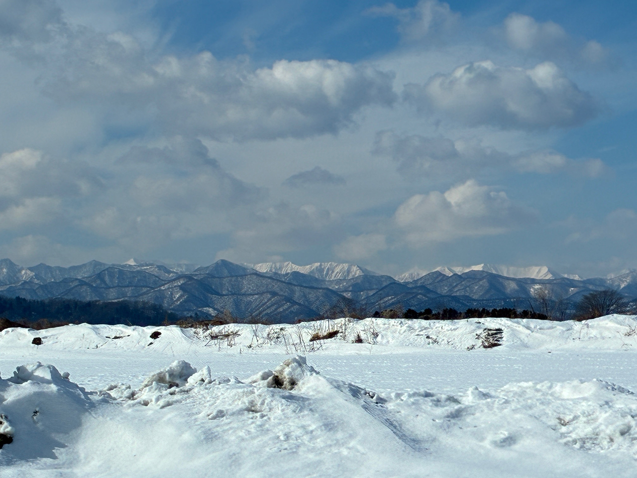 日高山脈南方の麓から